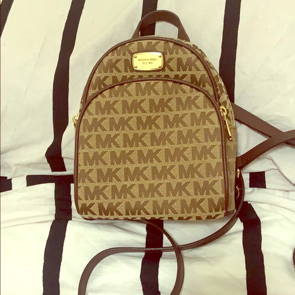 Michael Kors mini book bag